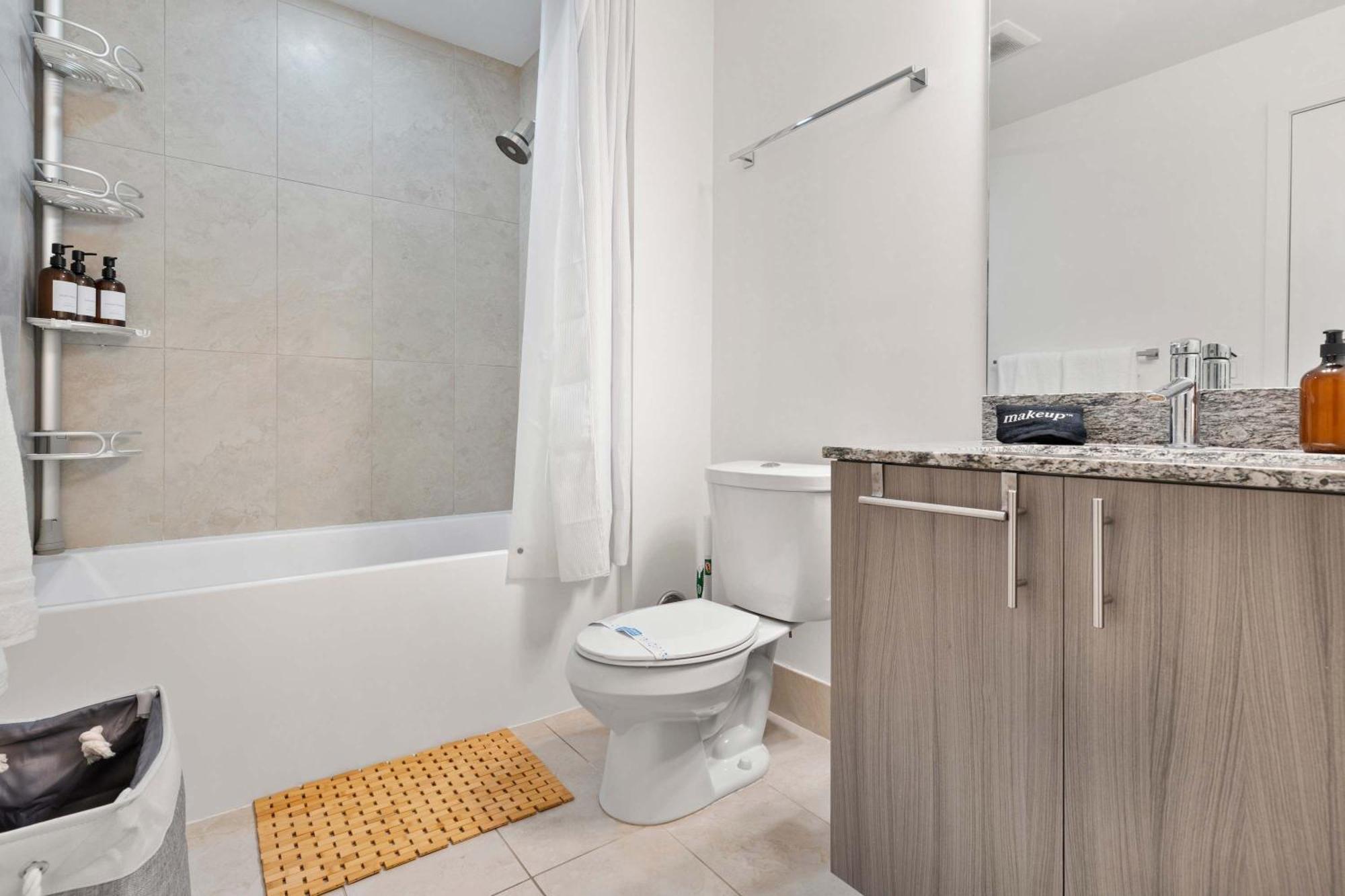 Сasa de vacaciones La Central - Cityplace Doral And Across From Park *