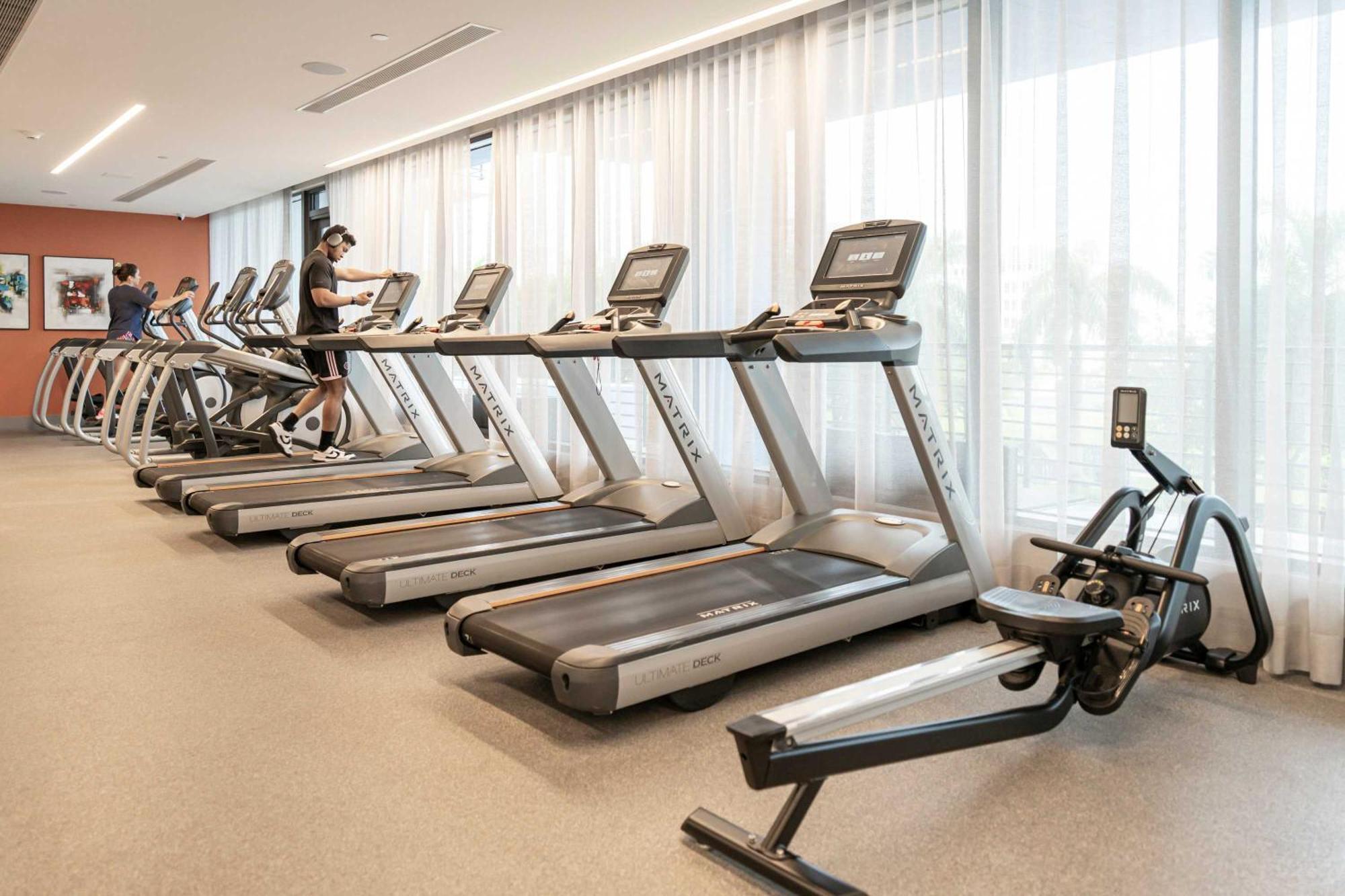 Casa vacanze La Central - Cityplace Doral And Across From Park